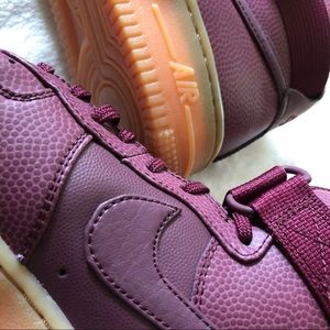 SOLD//In MINT condition. Nike Air Force